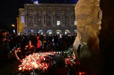 Naučili jsme se naslouchat, říká vedení filozofické fakulty rok od tragédie