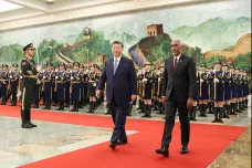 Maledivy posilují vztahy s Čínou, povolily zakotvení její výzkumné lodi. Indie v tom vidí vojenskou hrozbu