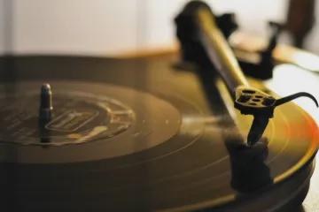 Muzikoložka: Potřebujeme národní zvukový archiv, jinak mnoho nahrávek ztratíme