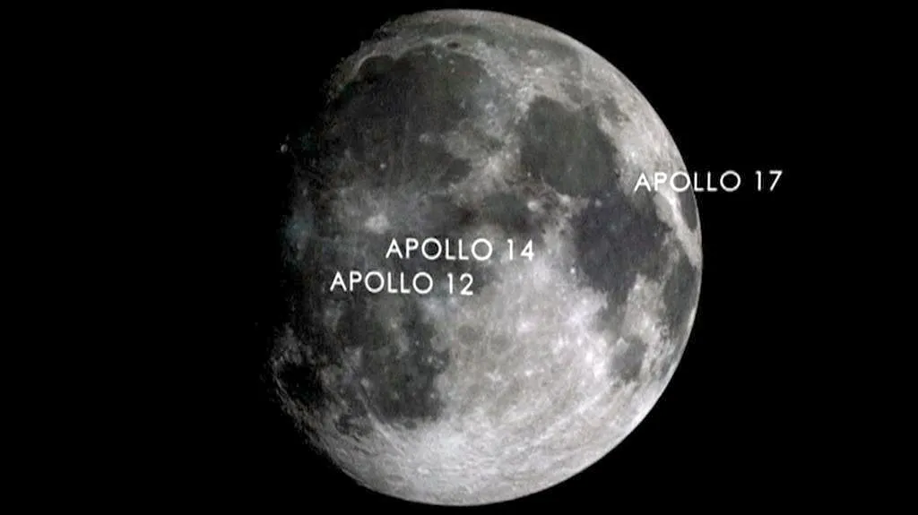 NASA zveřejnila exkluzivní fotky Měsíce