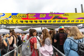 Připravte se na rozmary počasí, vyzývají organizátoři návštěvníky Colours