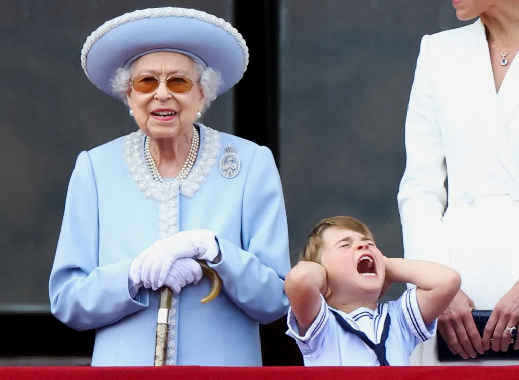Královna Alžběta II. slaví platinové jubileum