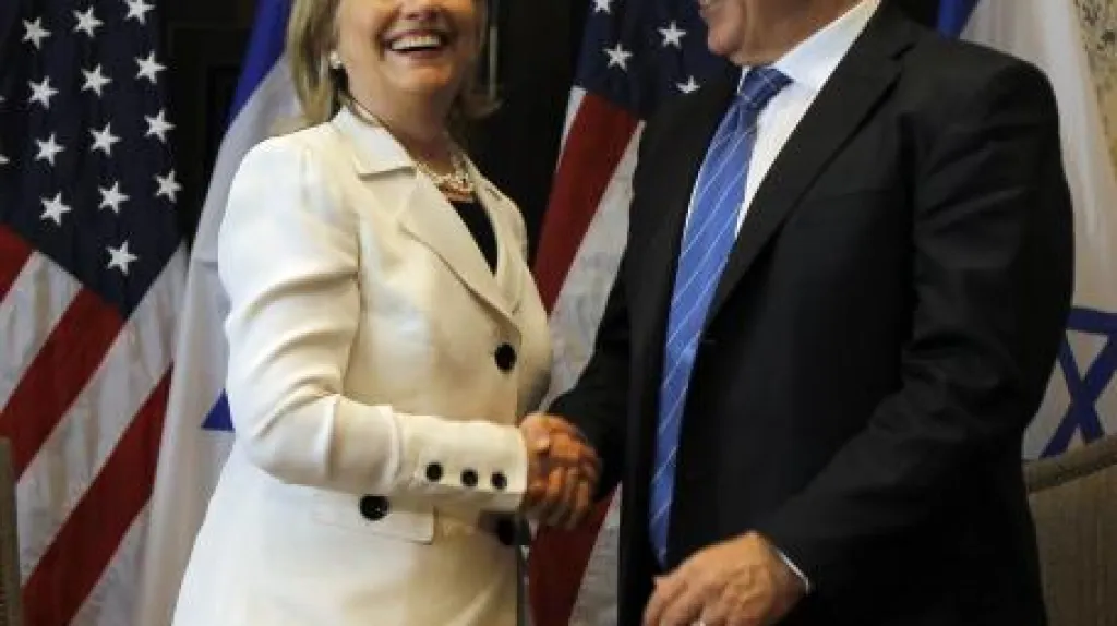 Hillary Clintonová a Benjamin Netanjahu