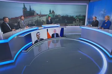 Koalice a opozice se přou, zda Macinka vyjednával, nebo vyhrožoval