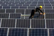 Ministerstvo průmyslu chystá škrty v podpoře solárních zdrojů. Ušetřit by chtělo šest miliard korun