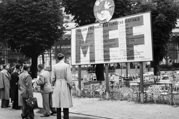 Vary aneb Vzestupy i zmary. 50 ročníků festivalu OBRAZEM