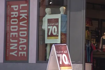 Z centra Vyškova mizí malé obchody