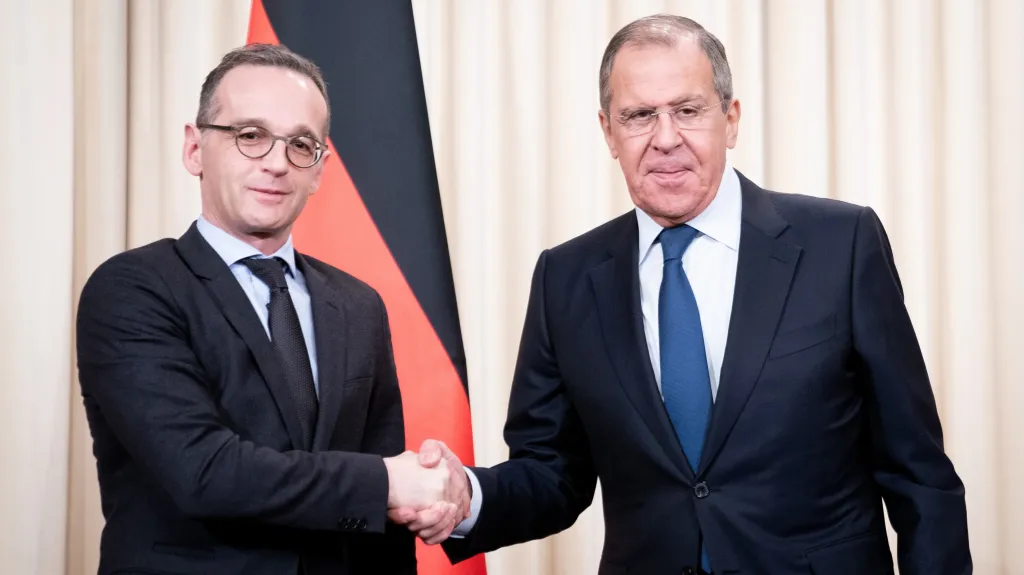 Heiko Maas (vlevo) a Sergej Lavrov