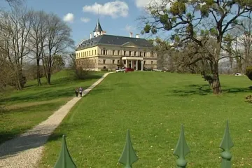 Moravskoslezské památky a koupaliště se potýkají s nepříznivou sezonou, na Olomoucku si letošek pochvalují