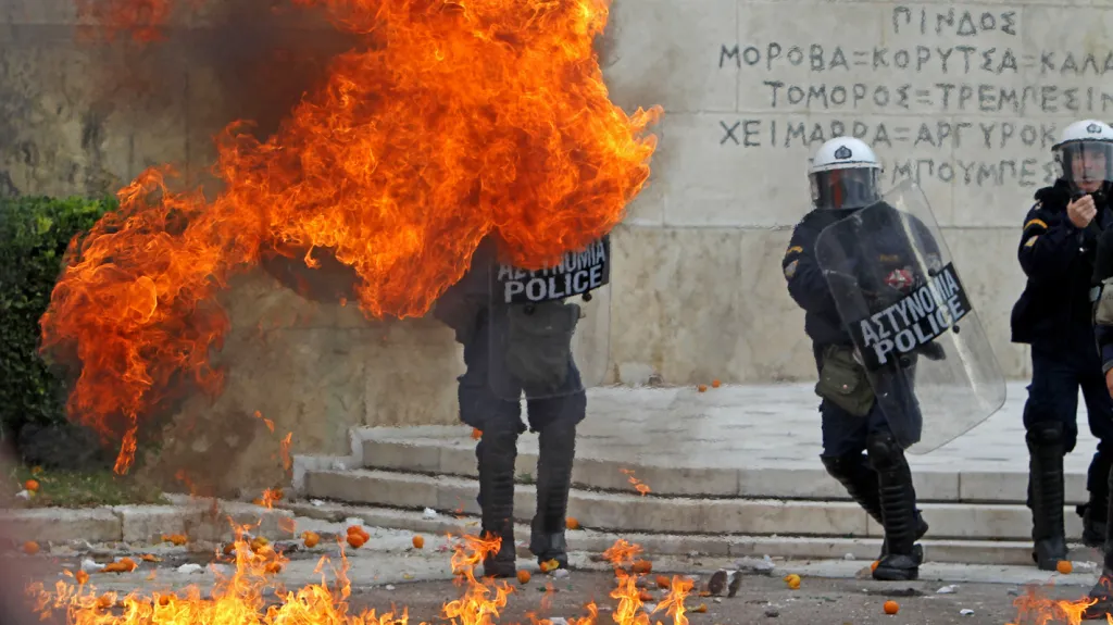 Řecká policie se střetla s demonstranty