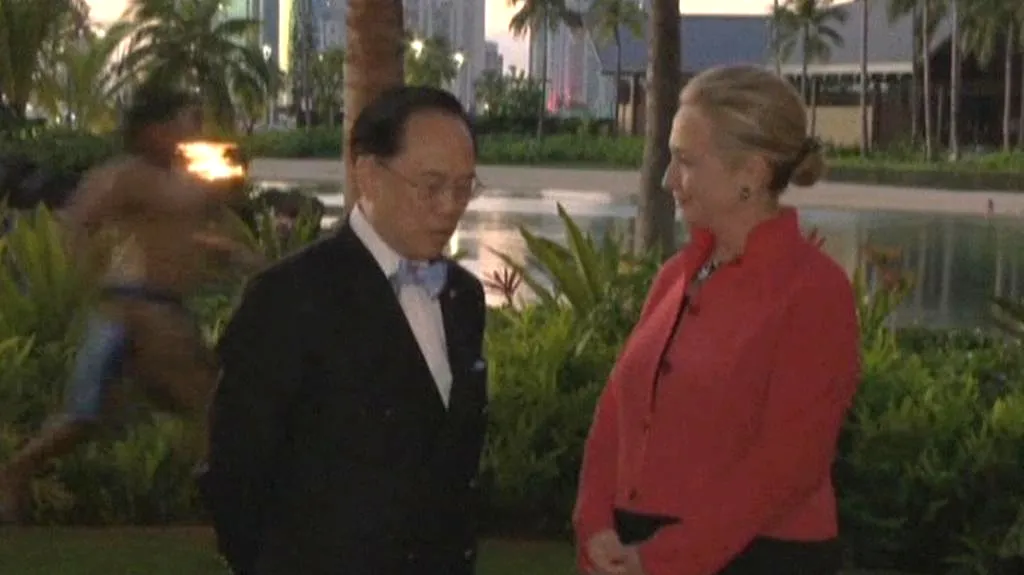 Hillary Clintonová při návštěvě Havajských ostrovů
