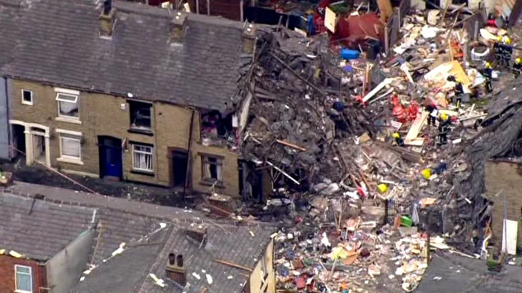 Výbuch v domě v Oldhamu