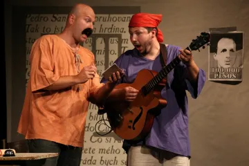 Sázavští ochotníci nastudovali komedii Pancho se žení