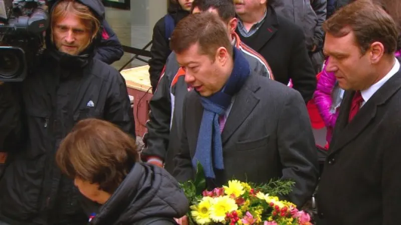 Tomio Okamura a Radim Fiala (oba SPD) na Národní třídě Zdroj: ČT24