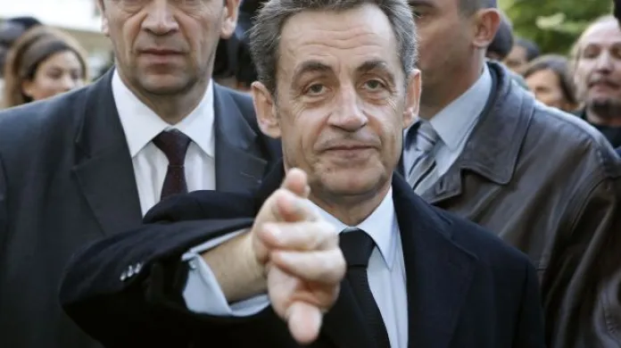 Události: Sarkozyho návrat do vysoké politiky