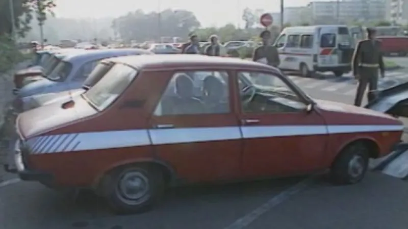 Podzim 1989: Jak východní Němci jeli přes ambasádu NSR na Západ