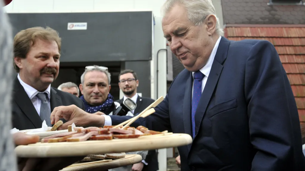 Miloš Zeman na návštěvě Zlínského kraje varoval před právem šaría