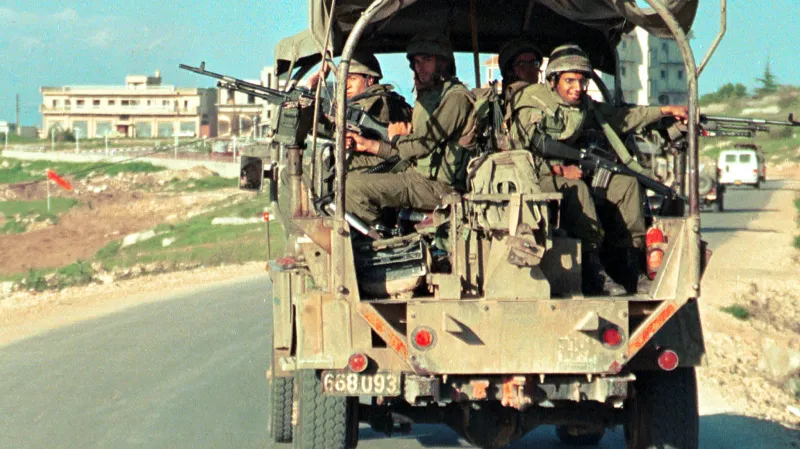 Izraelská vojska v okupovaném jižním Libanonu (snímek z března 2000)