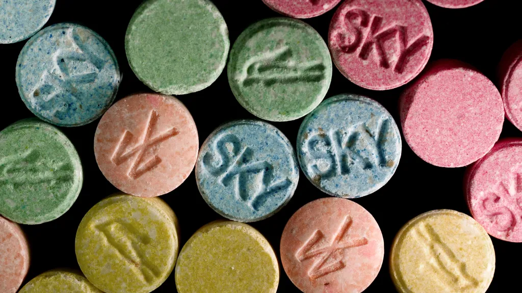 Droga MDMA (extáze)