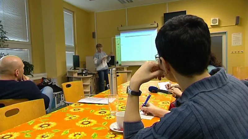 S pomocí robotů a vědeckotechnických novinek chce Ostravská univerzita vzbudit zájem studentů o technické a přírodovědné obory.