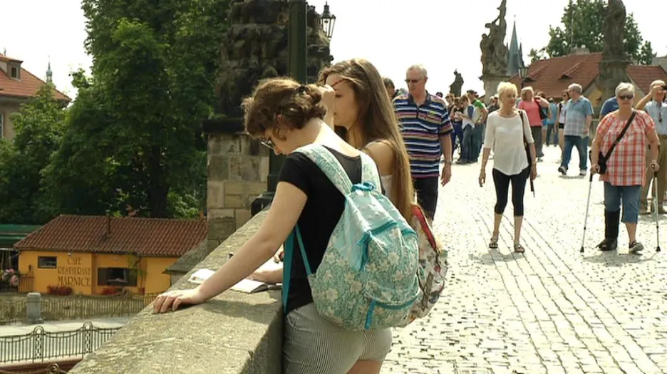 Turisté v centru Prahy