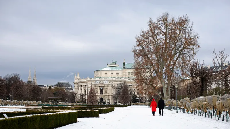 Volkspark v centru Vídně je téměř prázdný