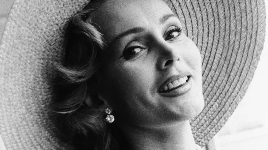 Zsa Zsa Gaborová na snímku z roku 1955