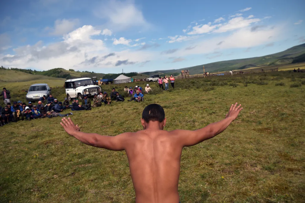 Nominace na vítěznou sérii Czech Press Photo 2018 (Každodenní život): Planeta šamanů