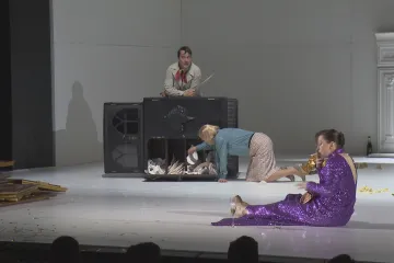 Stivínová znova na scéně Národního divadla. Oběd u Wittgensteina ji uvrhl do pasti vztahů