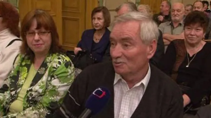 Senioři většinou netuší, jaké konkrétní výhody jim seniorpas přinese