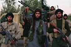 V Paříži soudí organizátory cest džihádistů do Sýrie