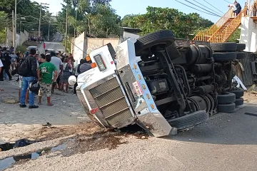 Mexiko slibuje, že najde a potrestá viníky nehody, při níž zahynulo více než padesát migrantů