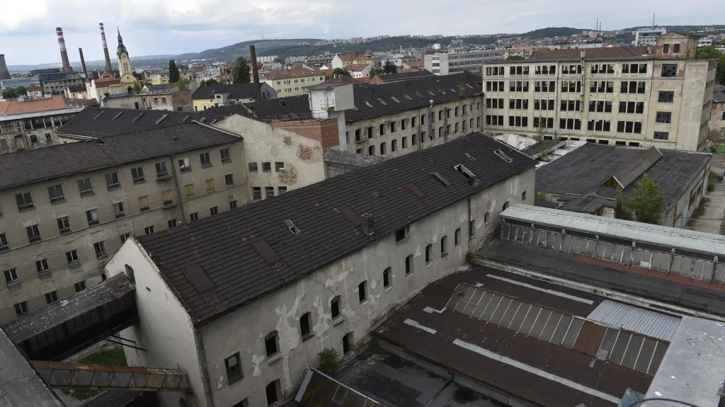 Demolice bývalé textilky skončí letos na podzim