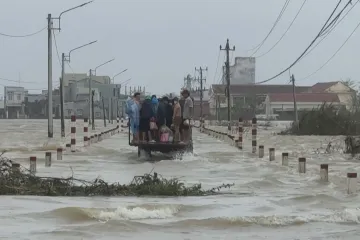 Počet obětí záplav ve Vietnamu vzrostl na devadesát