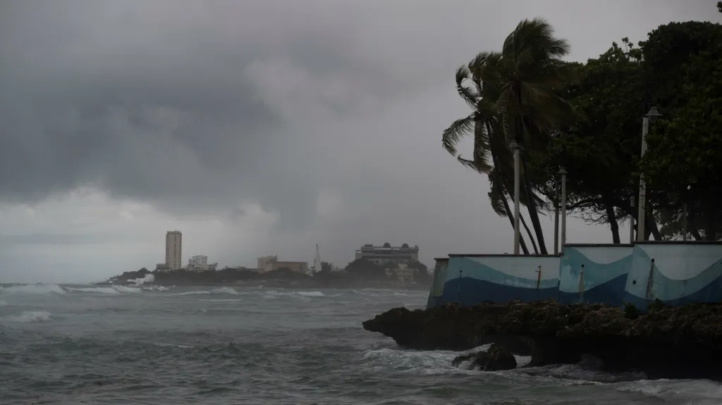 Bouře Isaias přinesla silné deště do Dominikánské republiky