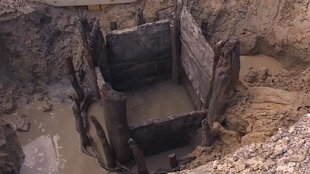 Středověká studna