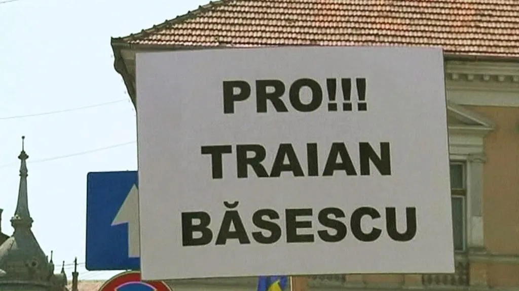 Demonstrace na podporu Traiana Basesca