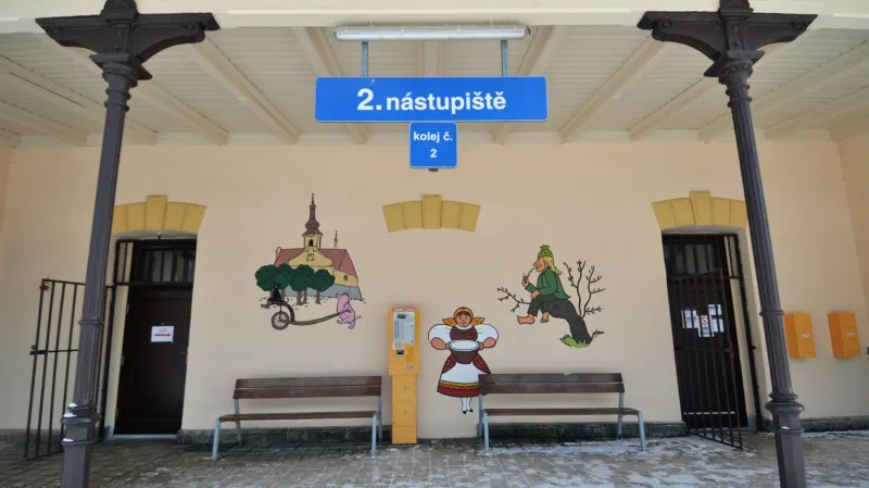 V soutěži Nejkrásnější nádraží získaly Mnichovice cenu pro pohádkové nádraží