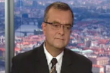 Kalousek: Banky ani problémové podniky sponzorovat nebudeme