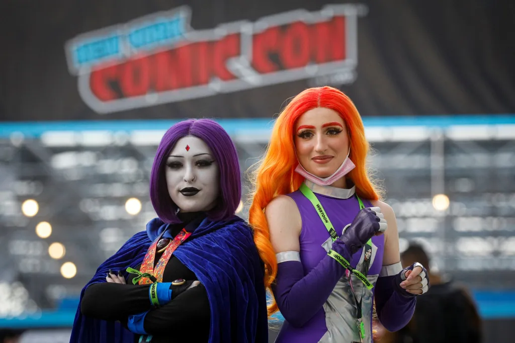 Fanoušci převlečení za komiksové postavy v originálních kostýmech jsou neodmyslitelně spjaty s festivalem Comic-Con. Ten se do 10. října odehrává v Kongresovém centru Jacoba Javitse na Manhattanu v New Yorku
