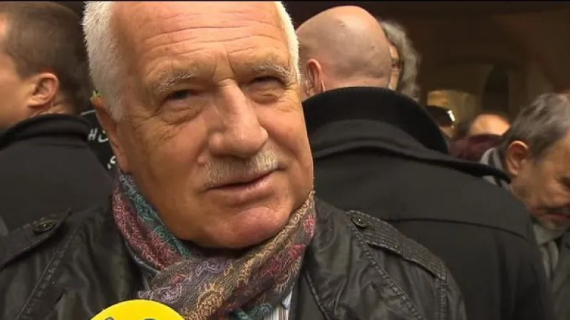 Klaus: Zásah na Národní byla brutální policejní akce