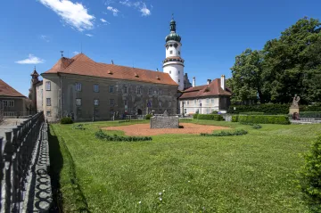 Koupě zámku za 300 milionů není pro ministerstvo prioritou, schází peníze