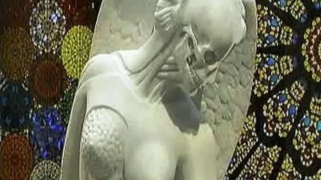 Socha Damiena Hirsta