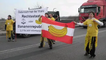 Aktivisté zablokovali přechod v Mikulově