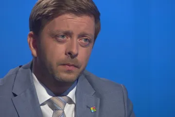 Slova o abolici škodí i premiérovi, je prezidentovou figurkou na šachovnici, tvrdí Rakušan