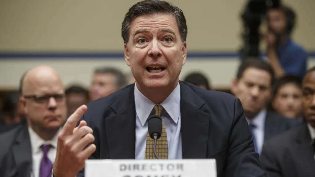 Šéf FBI James Comey