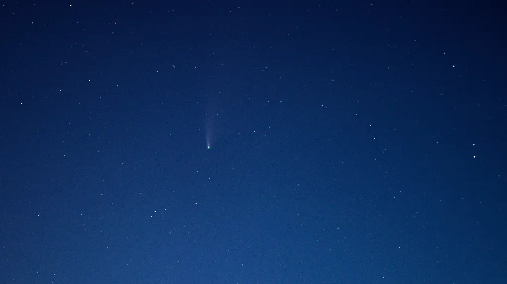 Noční obloha – ilustrační foto