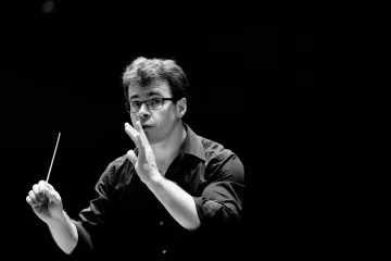 Čí je Má vlast? Festival Pražské jaro se o ni dělí s německým orchestrem i diváky ČT
