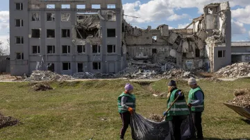 Následky ruského útoku na Cherson z března 2025