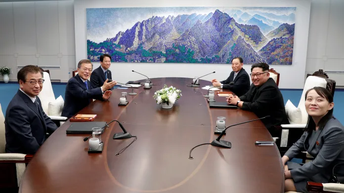 Na společném jednání nechyběla sestra severokorejského vůdce